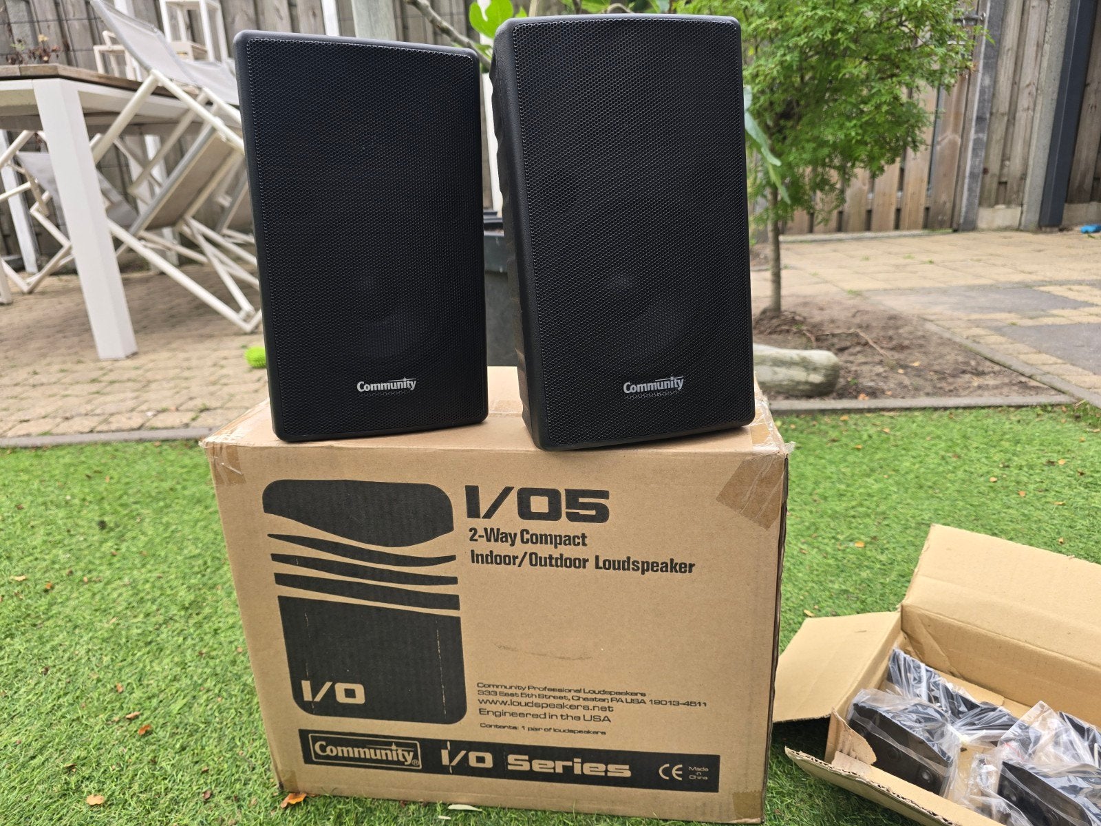 Community I/O 5BT-PR 2-weg compacte bin/buiten luidspreker, Audio, Tv en Foto, Nieuw, Ophalen of Verzenden, Minder dan 60 watt