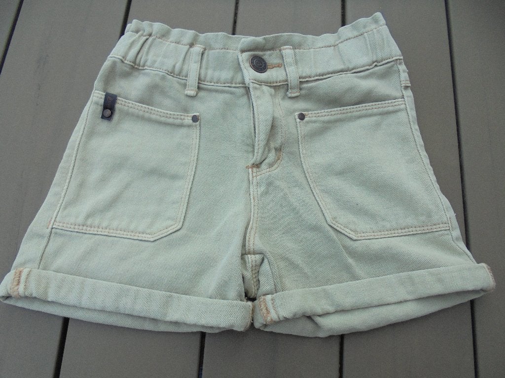 Beige/bruine korte broek DAILY7, Broek, Meisje, Ophalen of Verzenden, Zo goed als nieuw