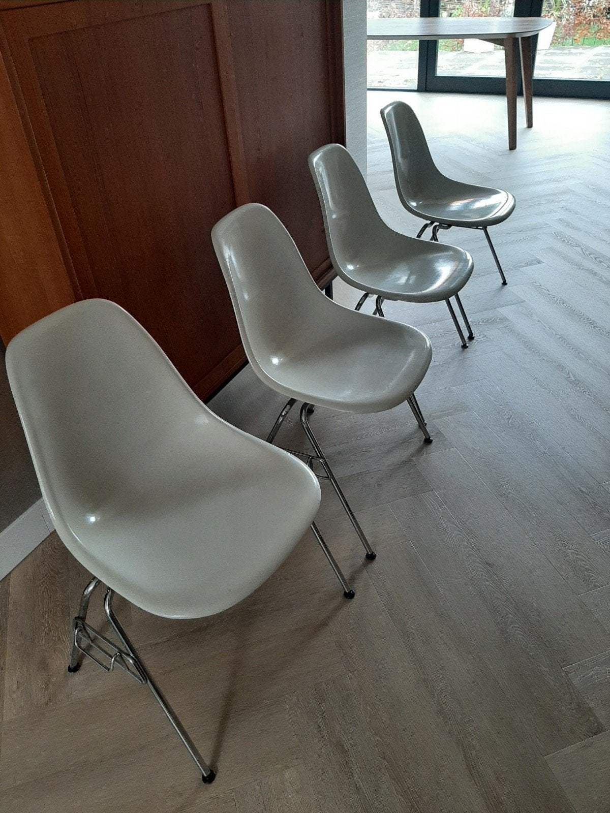 Eames stoelen glass fiber gebroken wit, creme, Ophalen of Verzenden, Wit