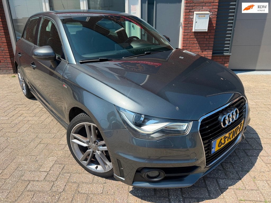 Audi A1 Sportback 1.2 TFSI Pro Line S / Leder / Navi / Keyle, Auto's, Audi, Voorwielaandrijving, Euro 5, 86 pk, Met garantie (alle)