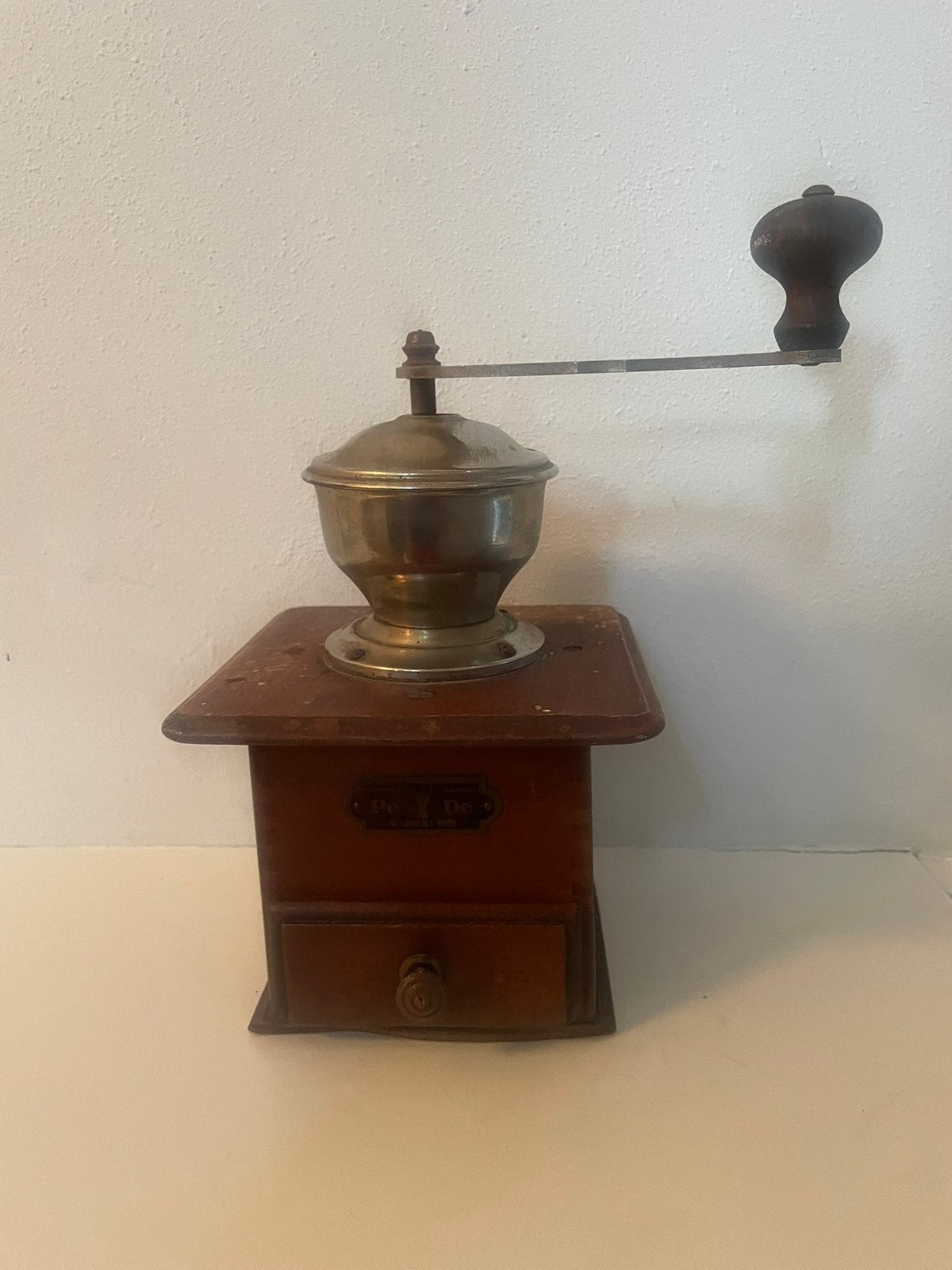 Antieke houten koffiemolen PeDe (Peter Dienes) • Jaren 20/30, Ophalen of Verzenden