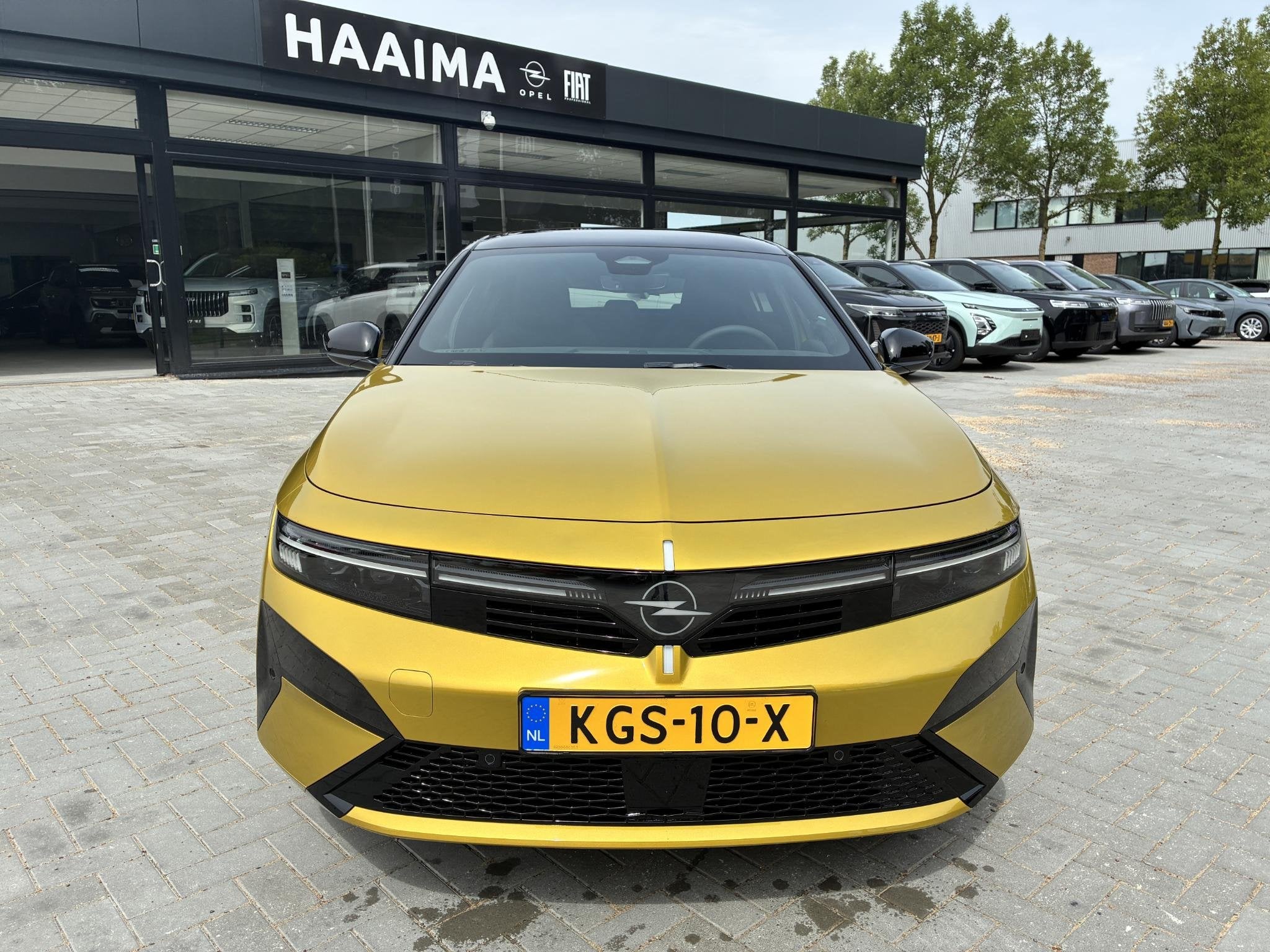 Opel Astra 1.6 Turbo Automaat Plug In Hybrid Ultimate | DEMO, 4 cilinders, Alcantara, Te koop, 750 kg