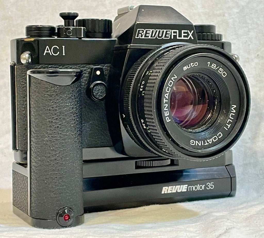 Revueflex AC1 met Revuemotor 35 (zonder lens !) -> 25€, Ophalen of Verzenden, Compact, Overige Merken