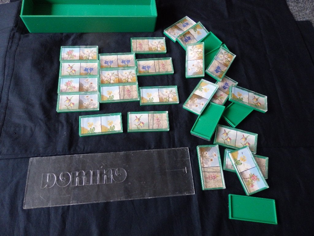 Vintage Bergbloemen Domino spel Bergblumen dominospel, Hobby en Vrije tijd, Ophalen of Verzenden, Gebruikt