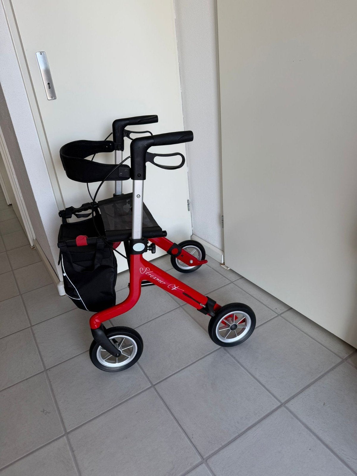 streamer  CF rollator carbon lichtgewicht nieuwstaat maat L, Ophalen of Verzenden, Lichtgewicht