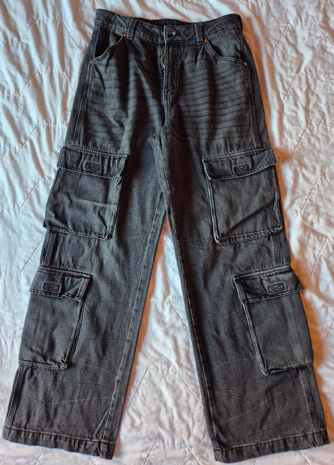 H&M Cargo Jeans Zwart W27 L32, Kleding | Dames, Broeken en Pantalons, H&M, Zwart, Ophalen of Verzenden, Maat 34 (XS) of kleiner