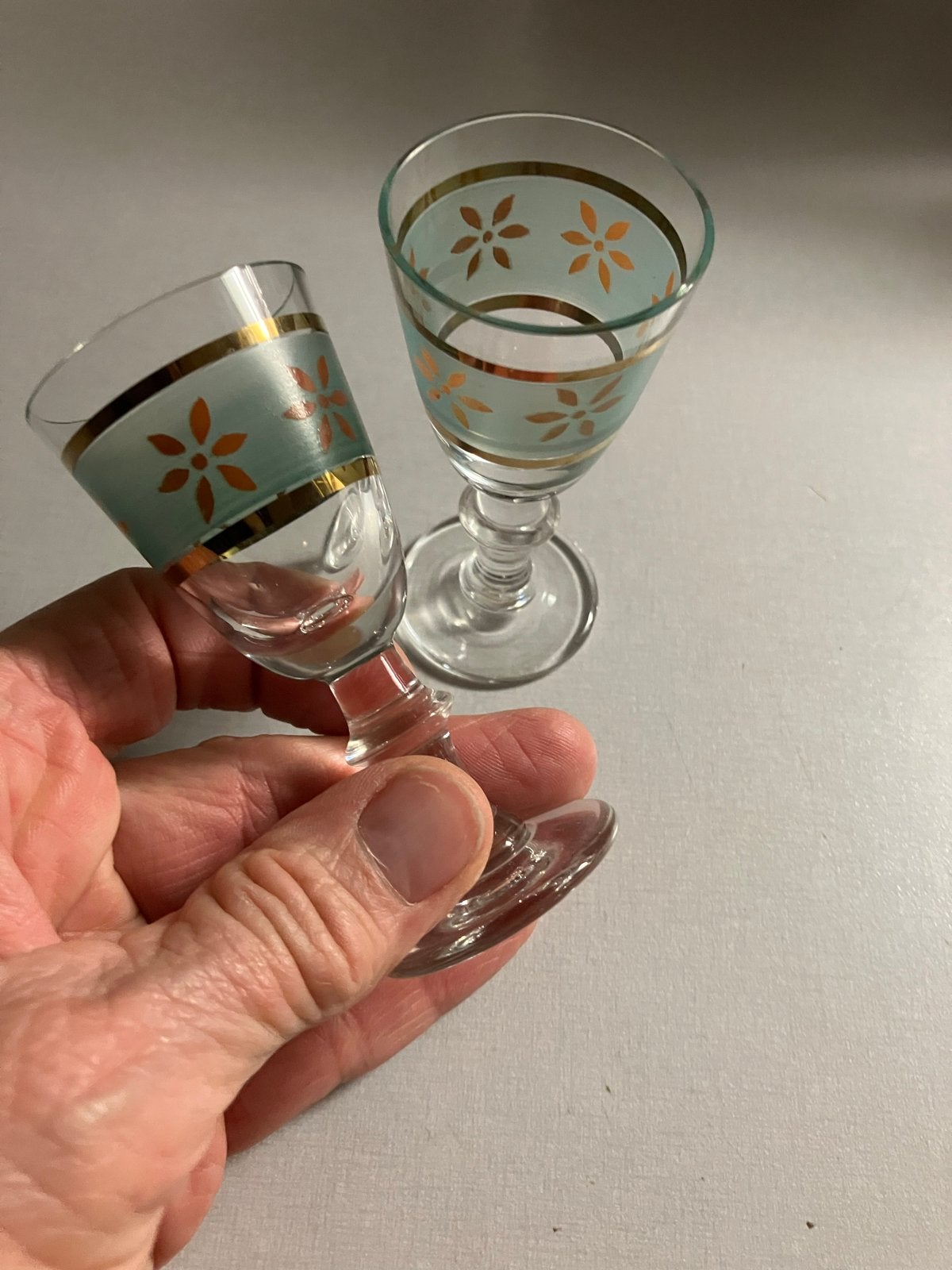 Antieke Boheemse borrelglaasjes uit Praag, Antiek en Kunst, Ophalen of Verzenden