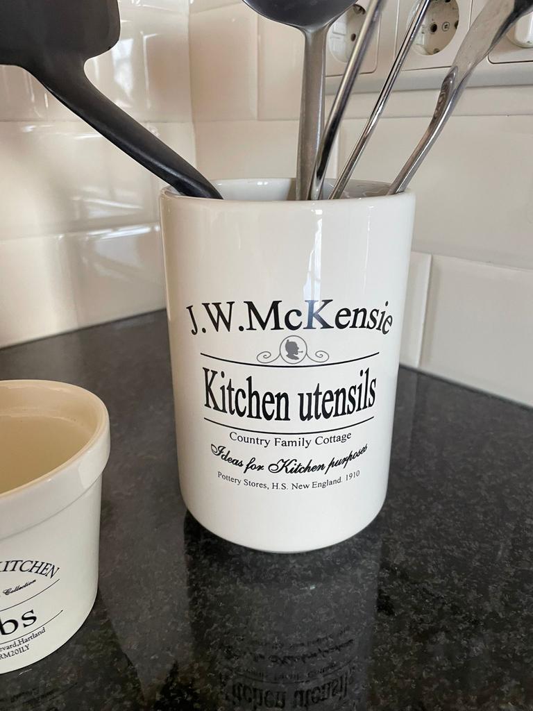 J.W. McKensie pot voor kookgerei - Kitchen Utensils, Huis en Inrichting, Keuken | Keukenbenodigdheden, Ophalen, Steen/keramiek
