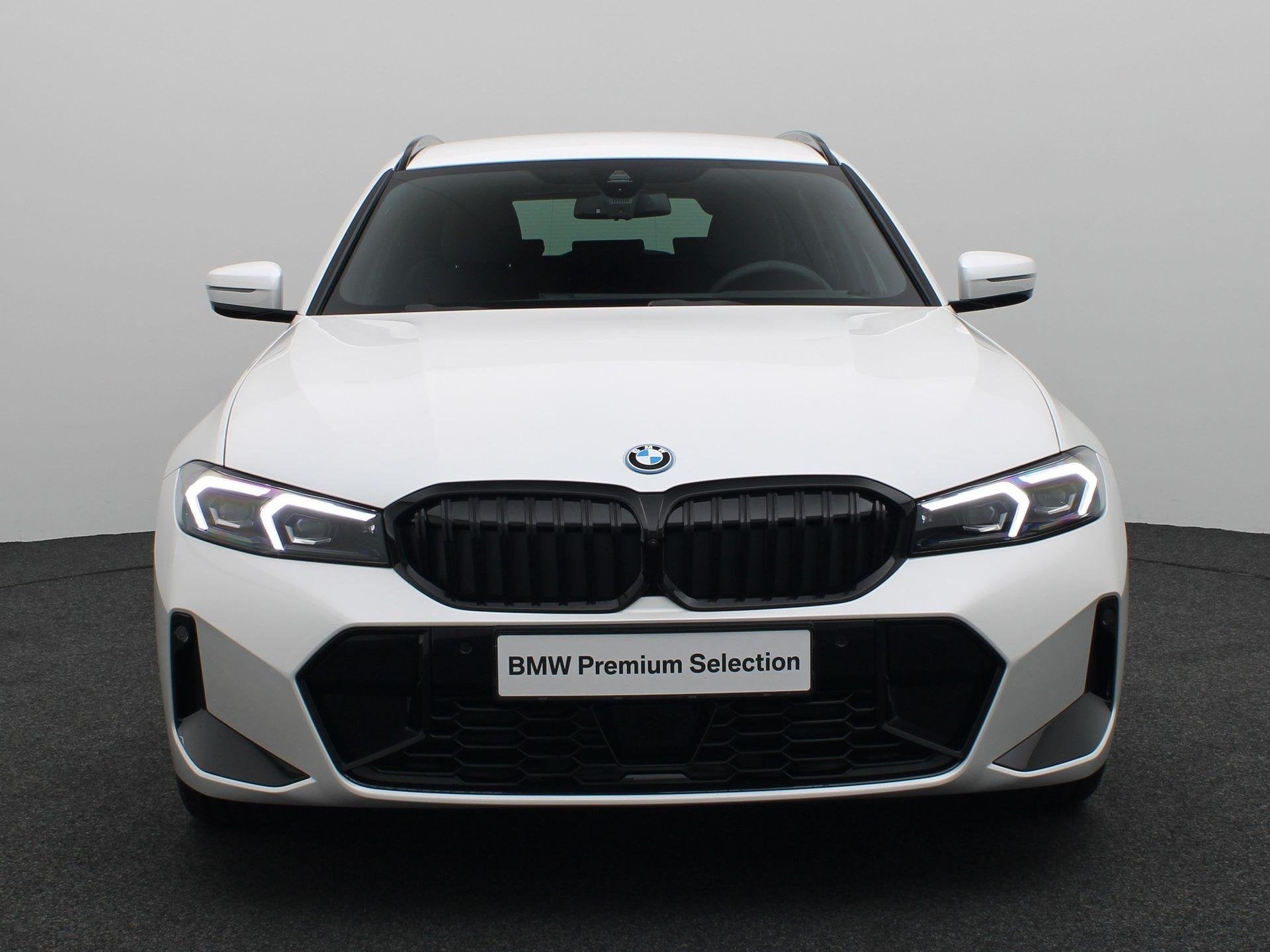 BMW 3 Serie Touring 330e M Sport Edition | M Sportpakket Pro, Auto's, Automaat, 1998 cc, Achterwielaandrijving, 4 cilinders