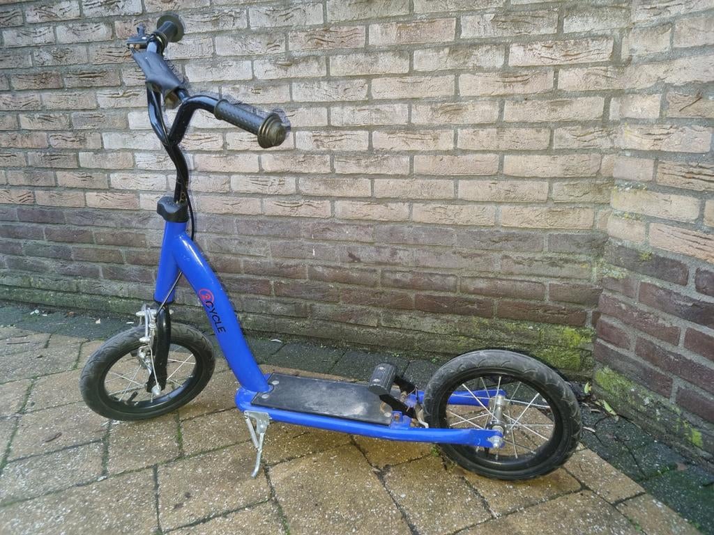 Step 2cycle 12 inch luchtbanden, Fietsen en Brommers, Steps, Gebruikt, Gewone step, Ophalen