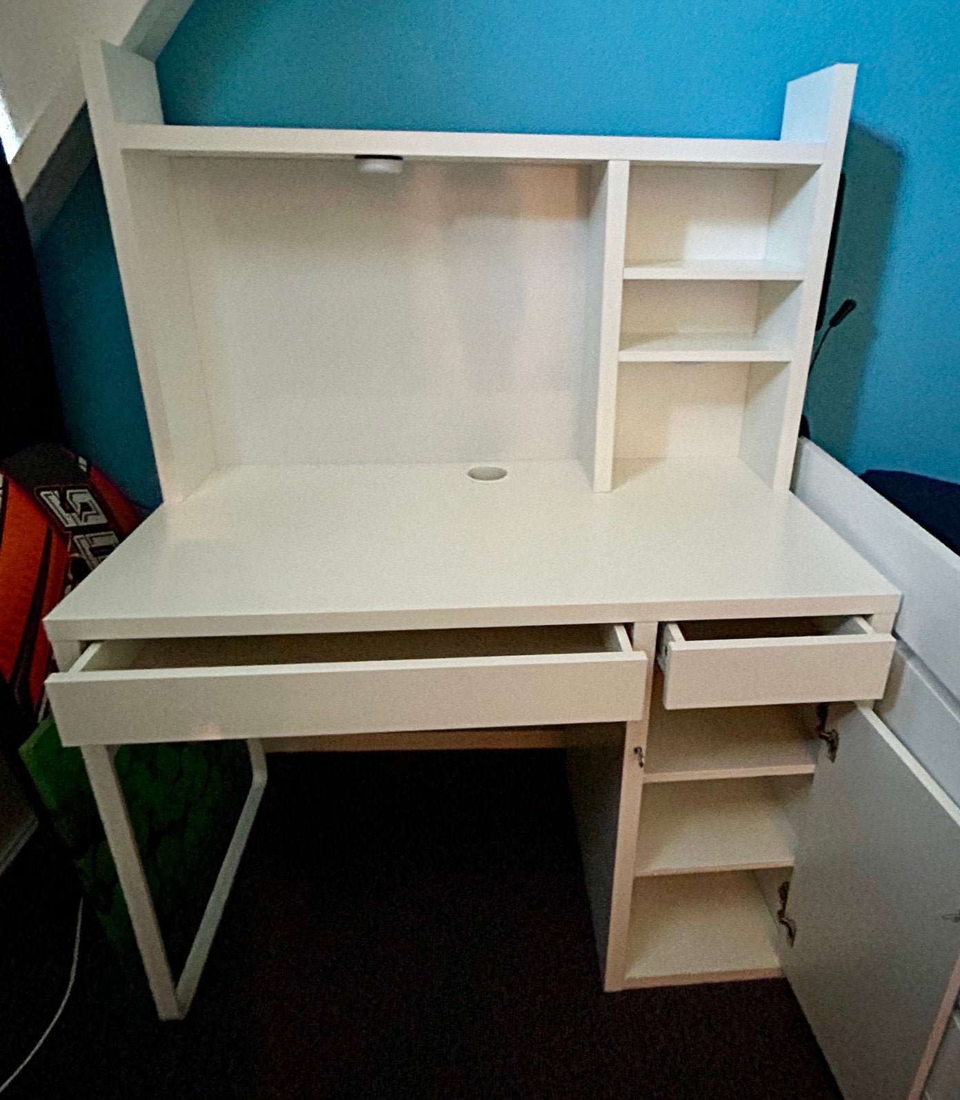 IKEA MICKE Bureau wit | Kinder bureau | Ophalen in Monster, Ophalen, Gebruikt