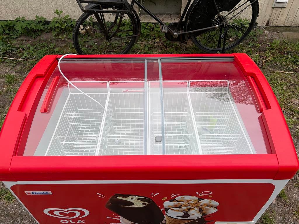 Ola vriezer met 4 vakken - 2 jaar oud, Vrieskist, Gebruikt, Vrijstaand, 90 cm of meer
