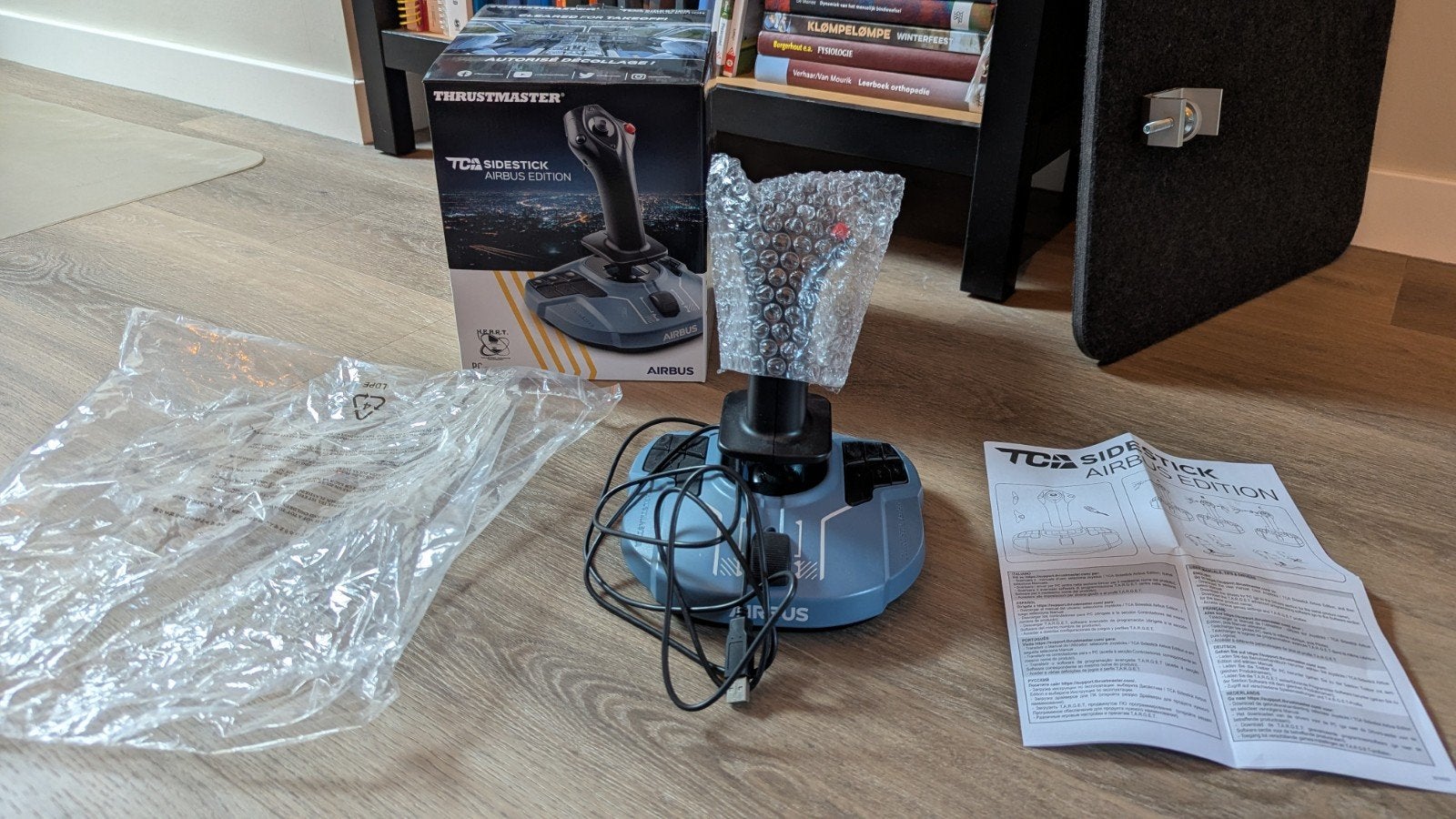 Thrustmaster TCA Sidestick Airbus Edition (incl. doos!), Ophalen, Zo goed als nieuw
