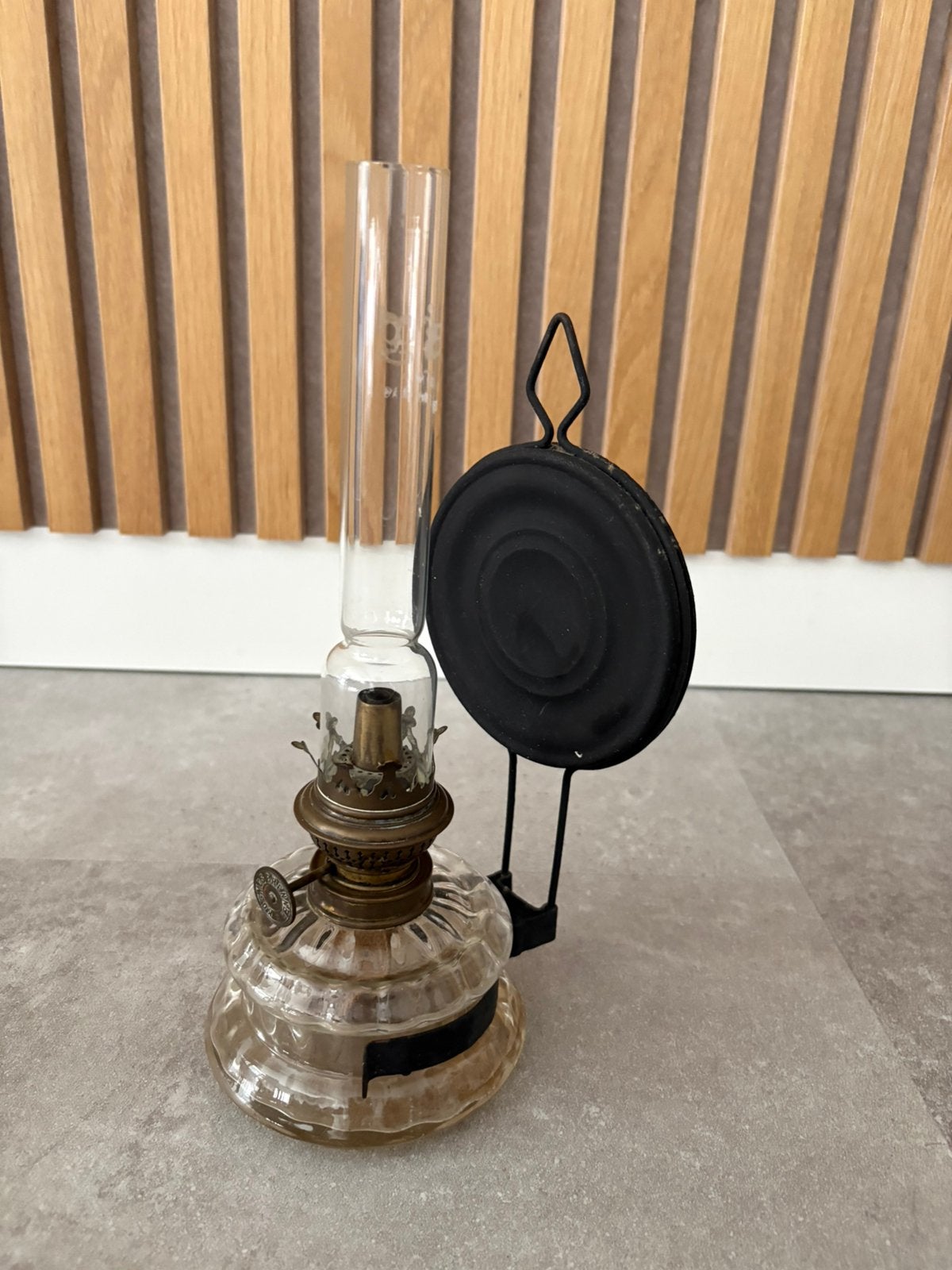 Vintage petroleumlamp, Ophalen