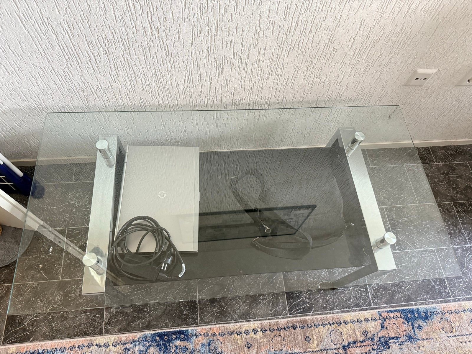Glazen Salontafel met Metalen Onderstel, Ophalen, Gebruikt, 100 tot 150 cm, 50 tot 100 cm