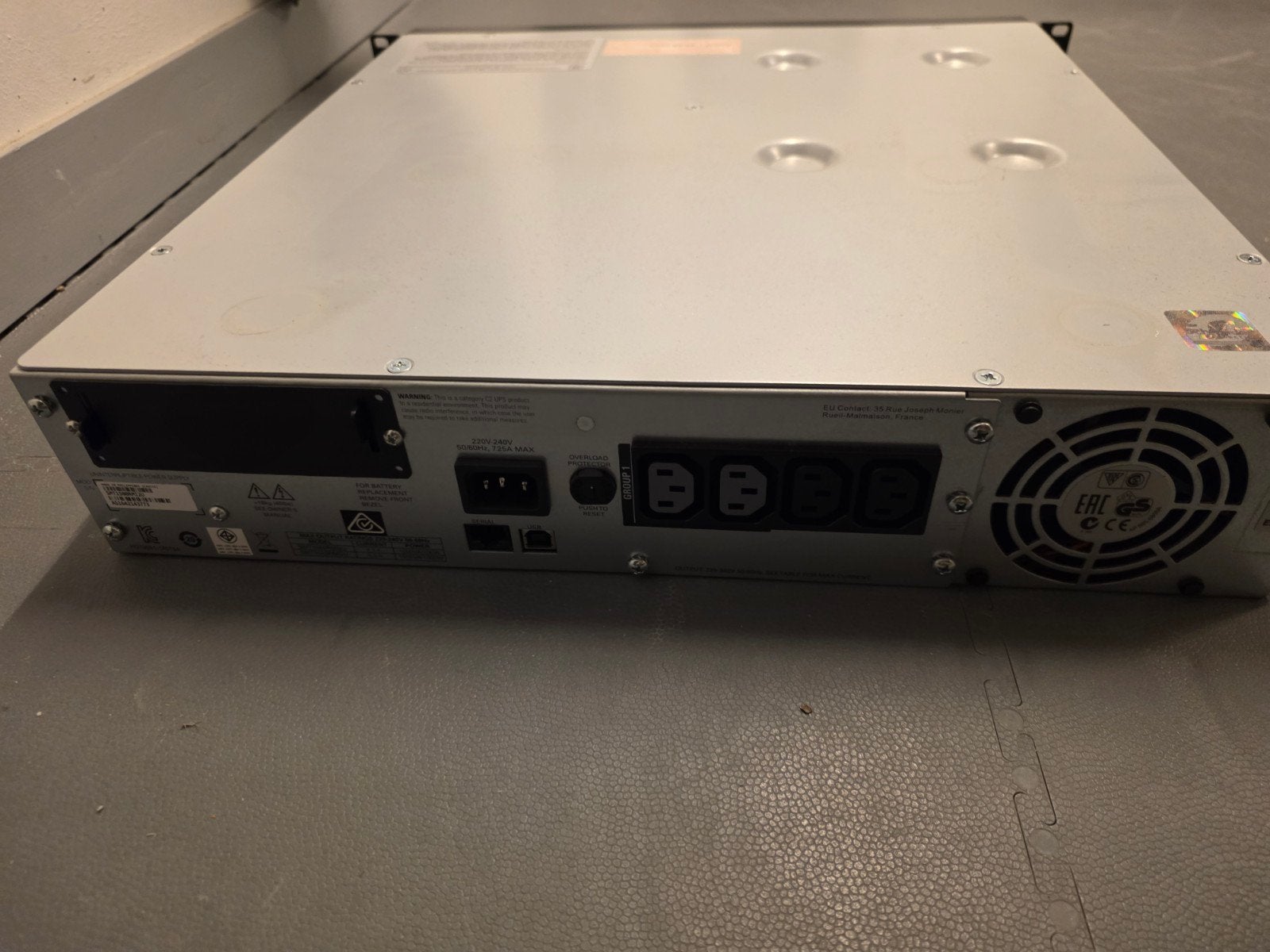 APC Smart-UPS 1500VA Rack Mount UPS, Ophalen of Verzenden, Gebruikt