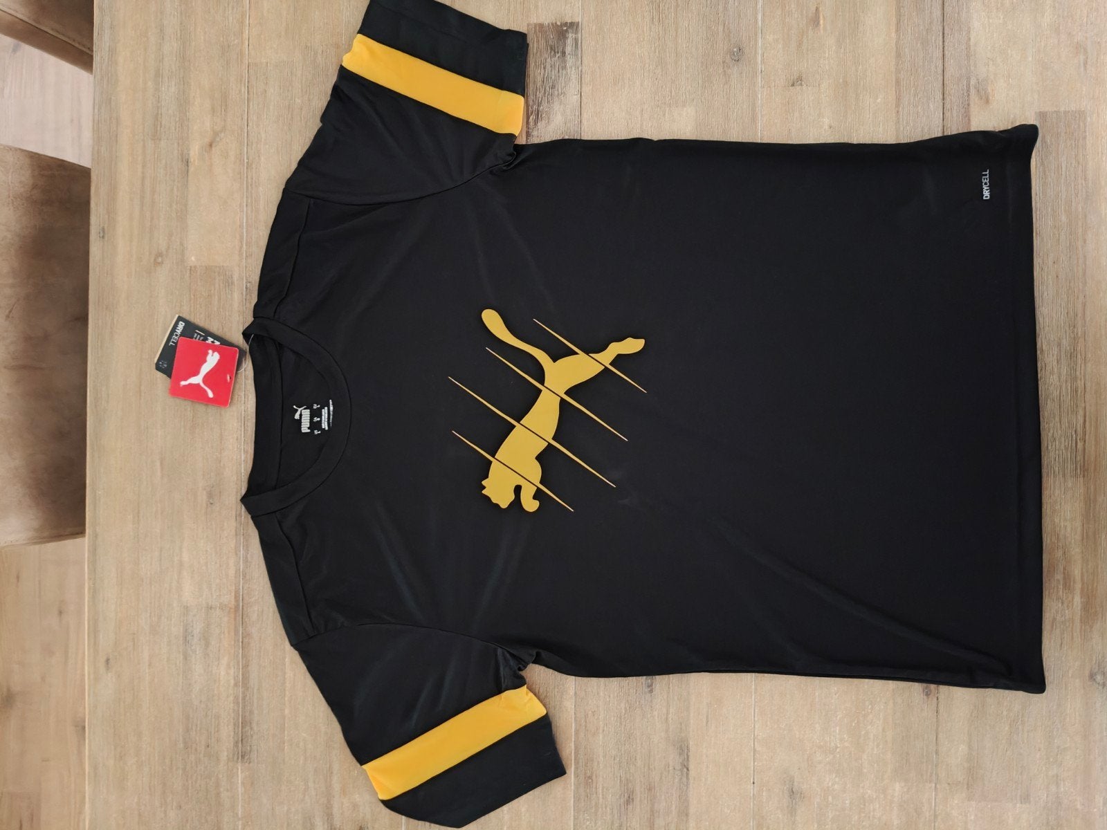 Puma T-shirt Zwart/Geel - Nieuw met labels, Kleding | Heren, T-shirts, Zwart, Nieuw, Ophalen of Verzenden, Puma