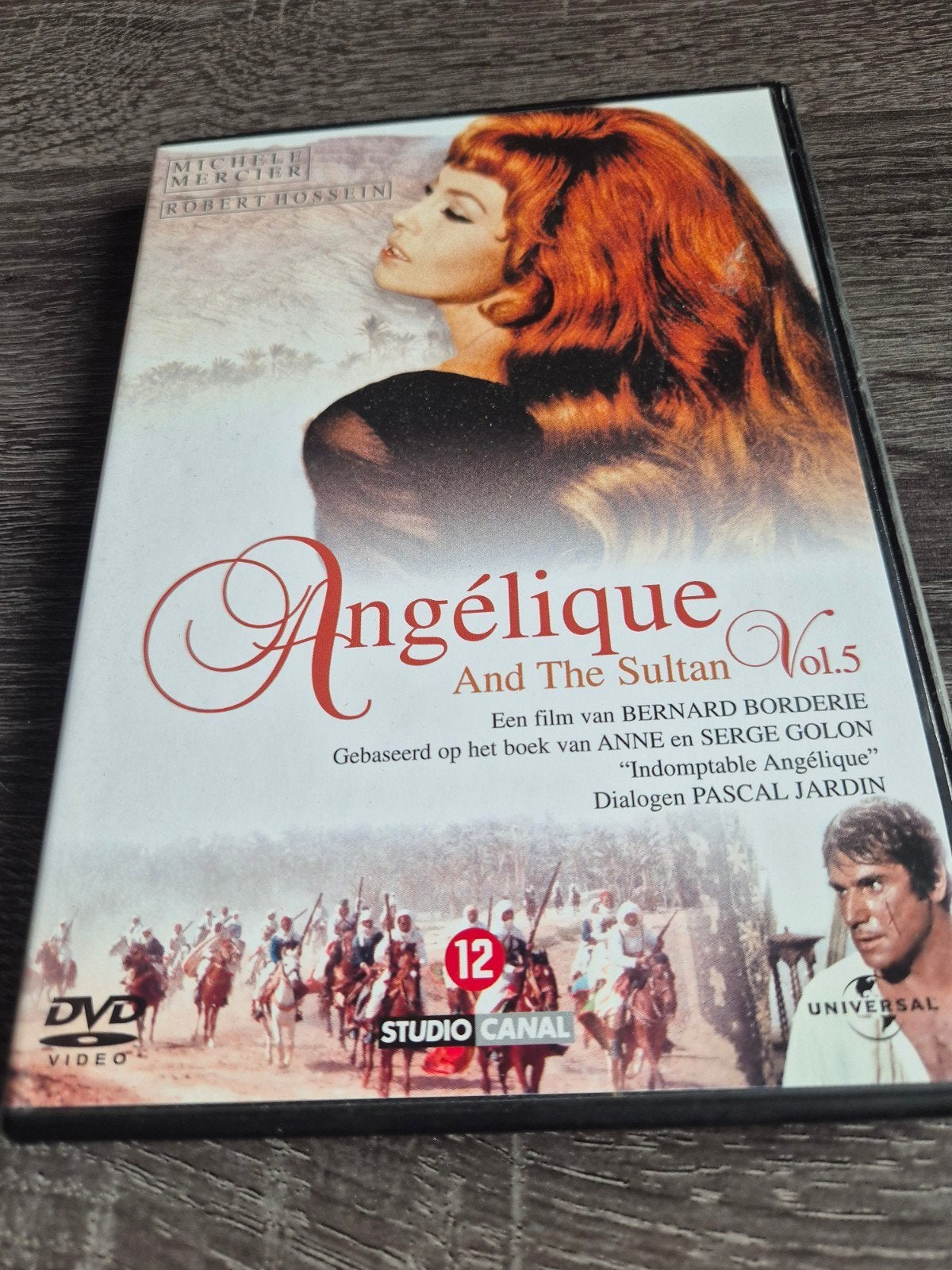 angelique, Alle leeftijden, Ophalen of Verzenden, Zo goed als nieuw