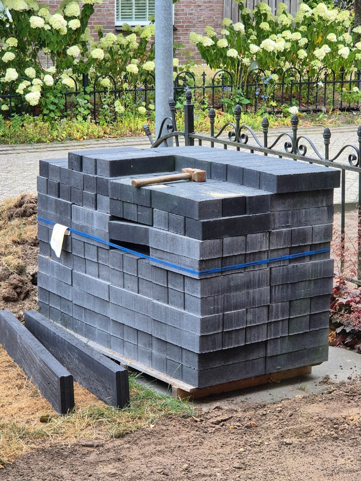 Longstone opritstenen. Antraciet., Ophalen, Nieuw, Beton, Klinkers