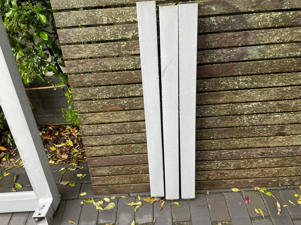 Aluminium frame en drie tafelpoten, Ophalen, Gebruikt