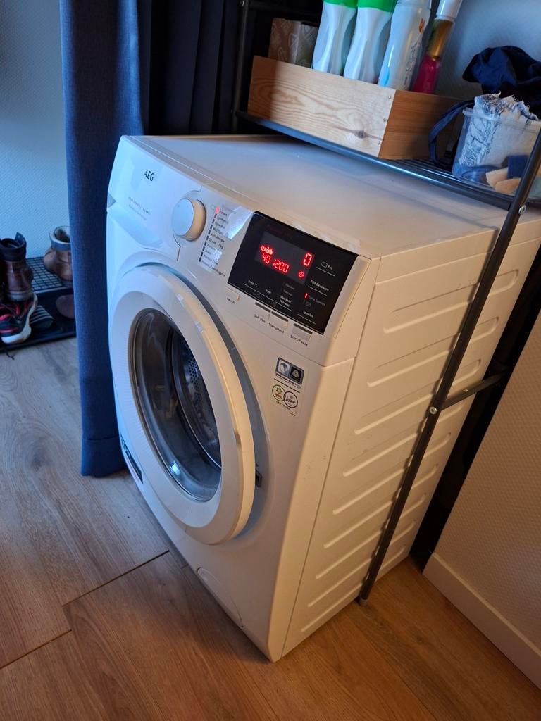AEG Lavamat 6000 Series Wasmachine, Witgoed en Apparatuur, Wasmachines, Ophalen, 1200 tot 1600 toeren, 85 tot 90 cm