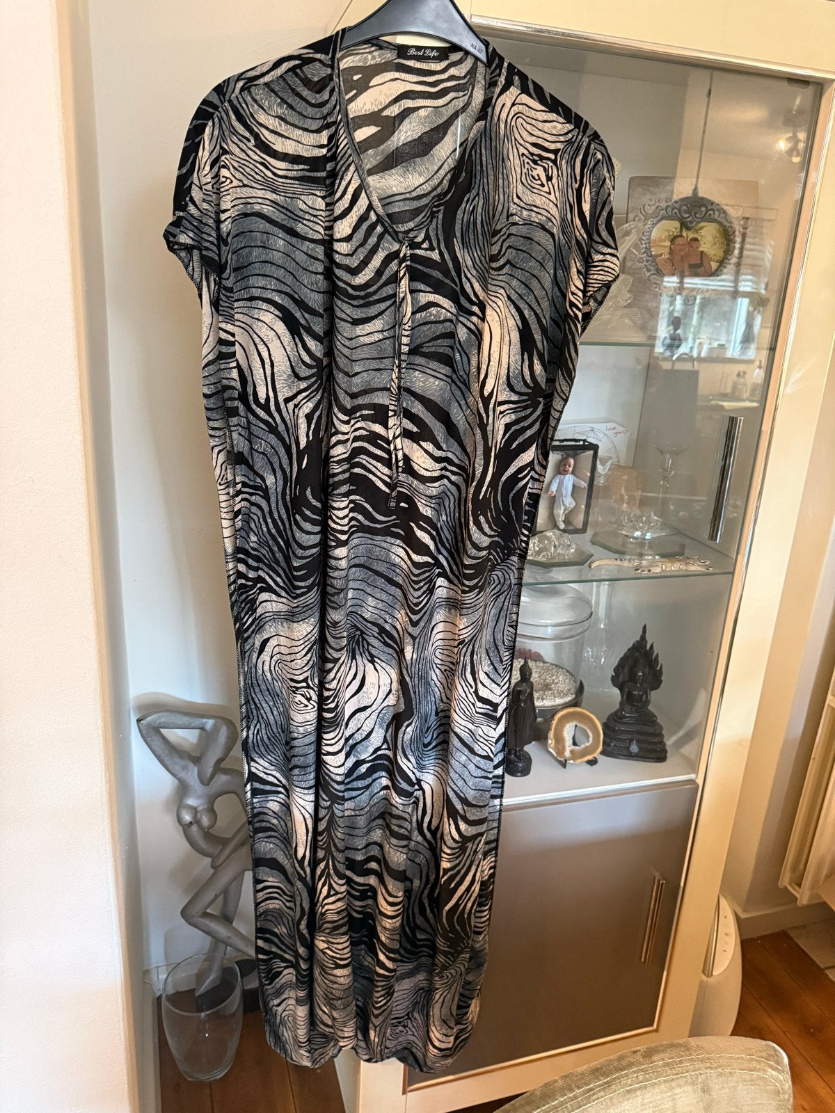 Maxi jurk met zebraprint - Maat 48/50, Zwart, Maat 46/48 (XL) of groter, Ophalen of Verzenden, Zo goed als nieuw