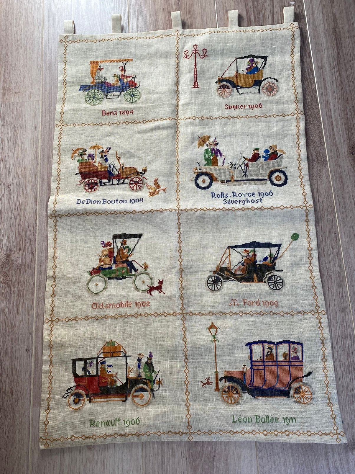 Vintage wandkleed met antieke auto’s, Ophalen of Verzenden, Zo goed als nieuw, Patroon