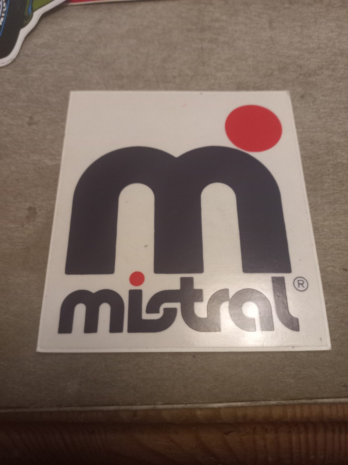 Mistral Sticker - Vintage Windsurf Merk Logo, Ophalen of Verzenden, Gebruikt, Merk