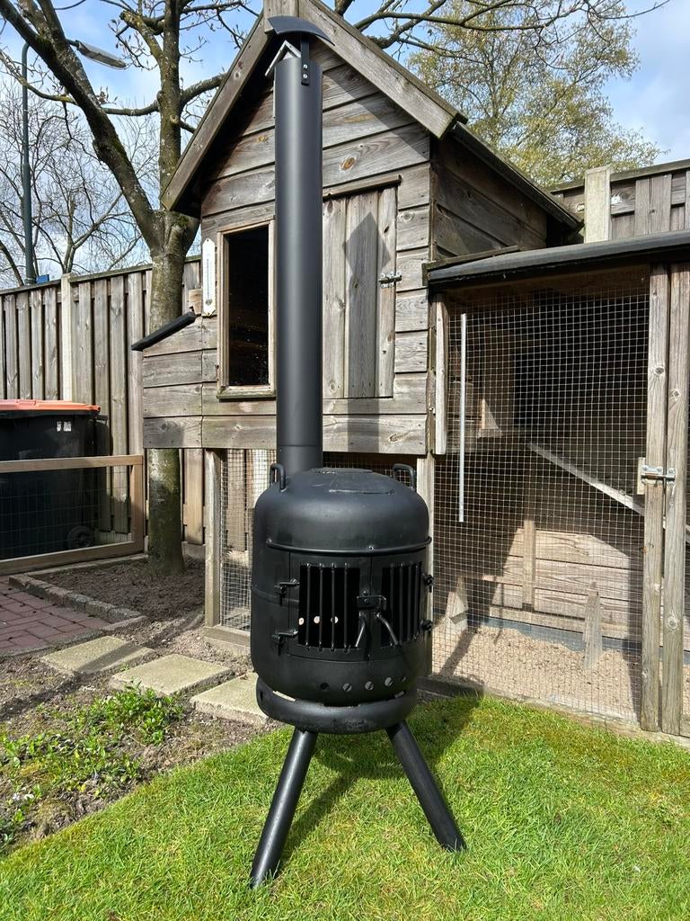 Te koop terrashaard houtkachel buitenhaard overkapping bbq, Ophalen, Amer 2 7333lp apeldoorn, Hademohaarden@outlouk.com, Zo goed als nieuw