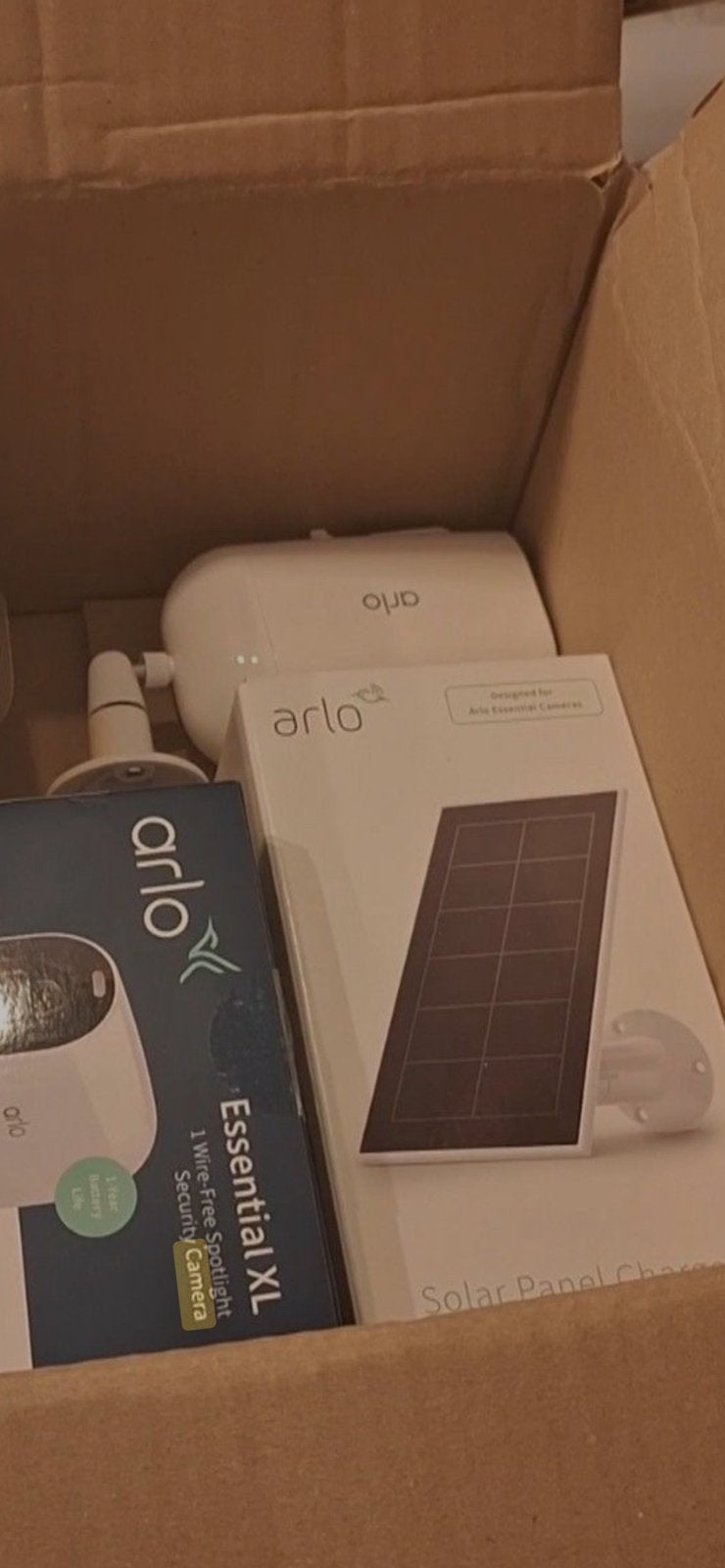 Arlo buiten Camera met zonnepaneel - Gebruik, Ophalen of Verzenden, Gebruikt