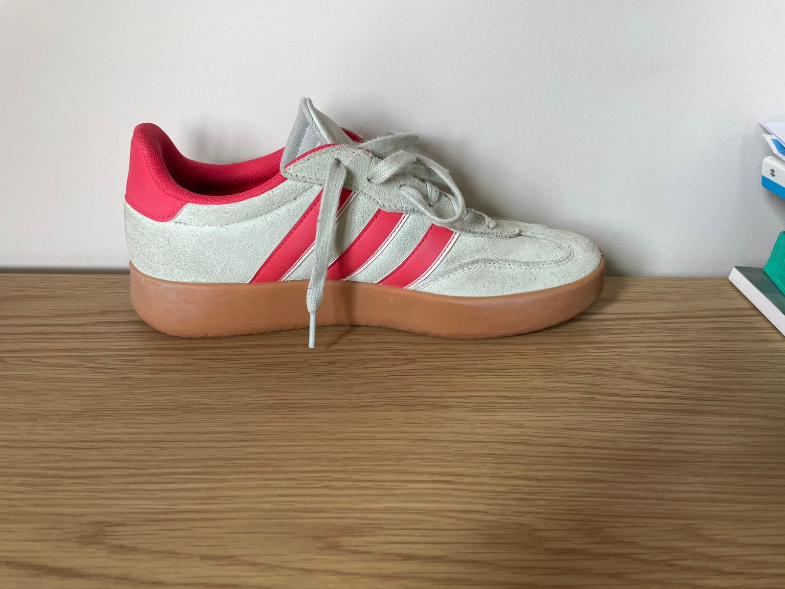 Adidas wit neon roze nieuw, Kleding | Dames, Schoenen, Verzenden, Wit, Nieuw, Sneakers of Gympen