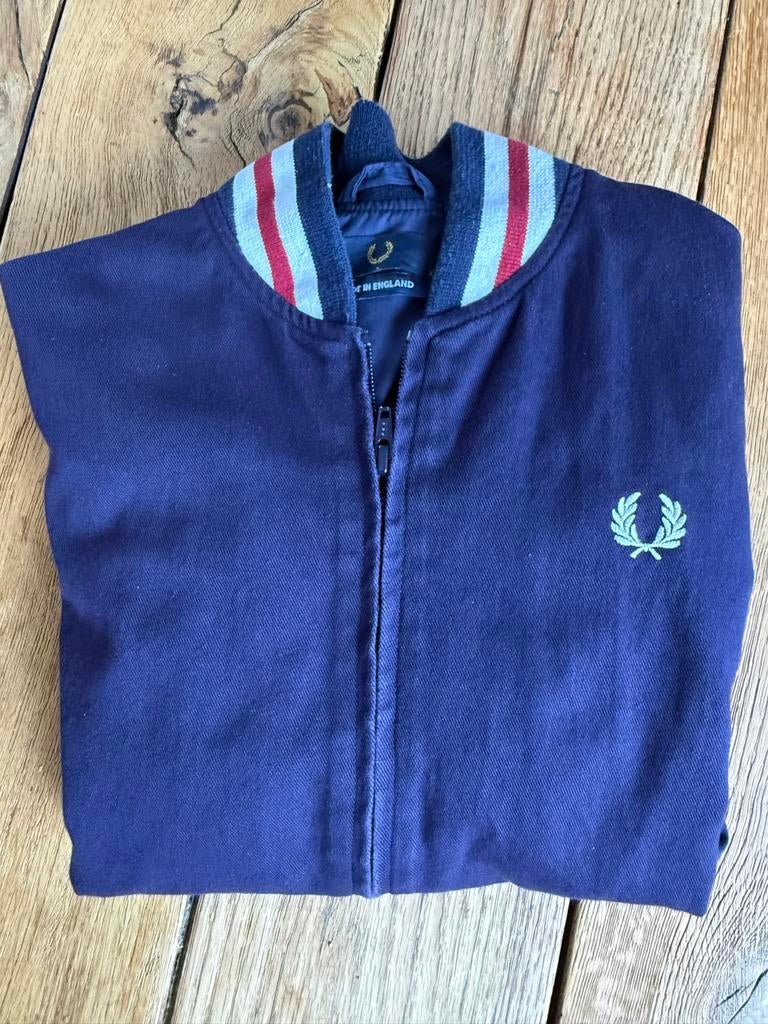 Fred Perry bomberjack Made in England maat XS, Ophalen of Verzenden, Zo goed als nieuw, Maat 46 (S) of kleiner, Blauw