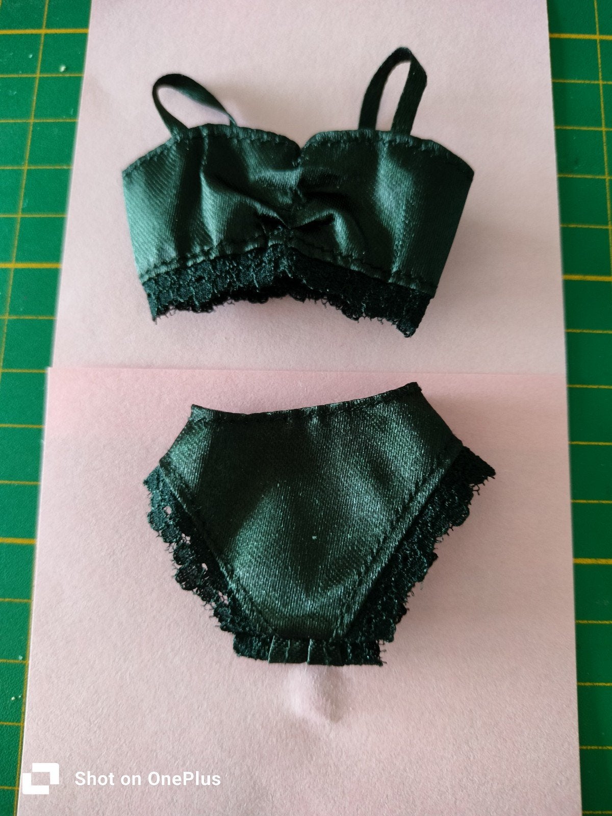 Barbie Lingerie Setje zwart, Ophalen of Verzenden, Kleertjes