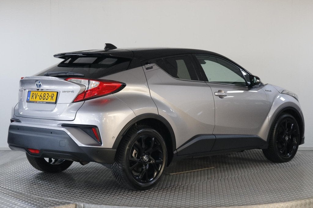 Toyota C-HR 1.8 Hybrid First Edition Clima | Leder | Cruise, Auto's, Toyota, Euro 6, 4 cilinders, 122 pk, Automatische klimaatregeling