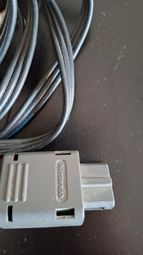Nintendo 64 AV-kabel - Origineel, Ophalen of Verzenden, Gebruikt, Zwart, Zonder controller