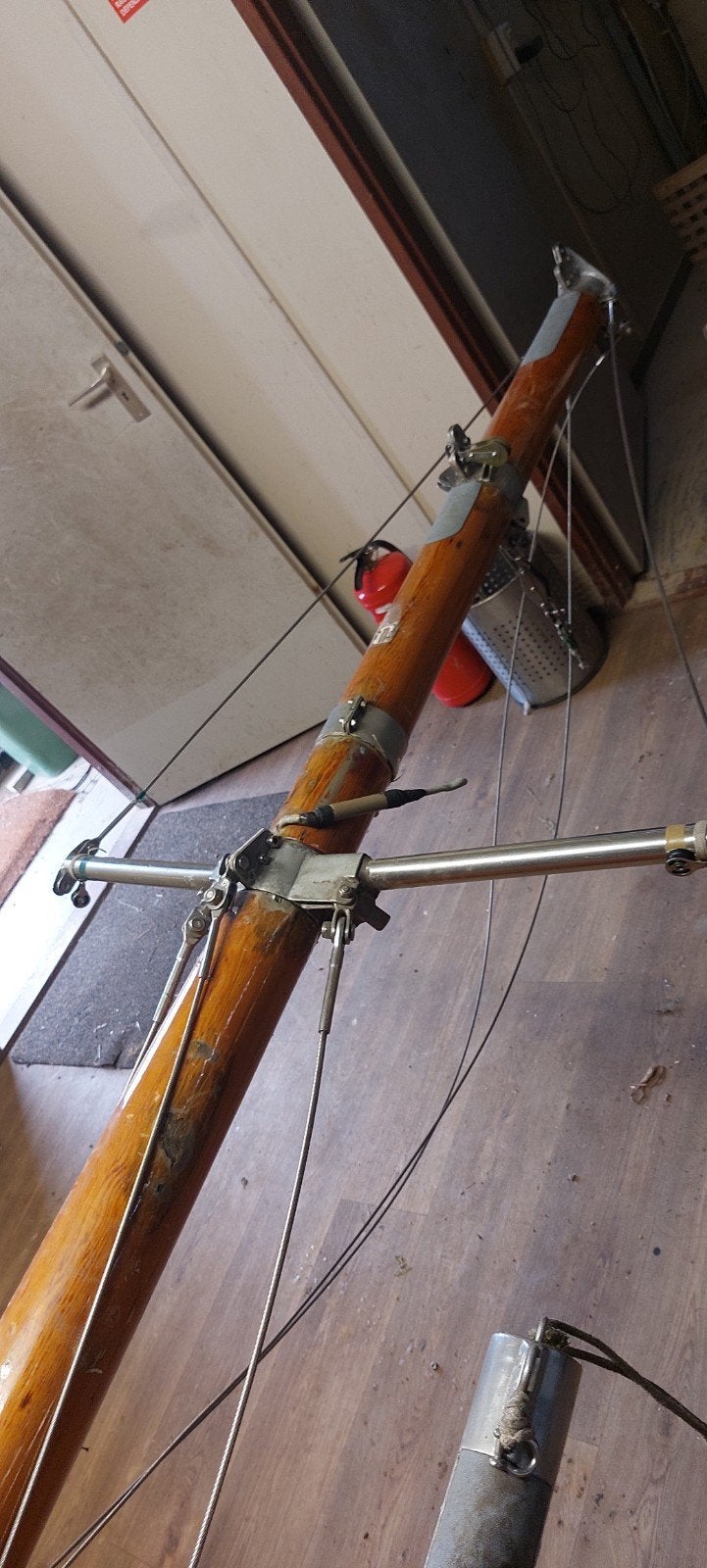 Houten Mast en Giek voor Zeilboot - Klassieke Uitstraling, Ophalen, Gebruikt, 6 meter of meer, Minder dan 15 m²