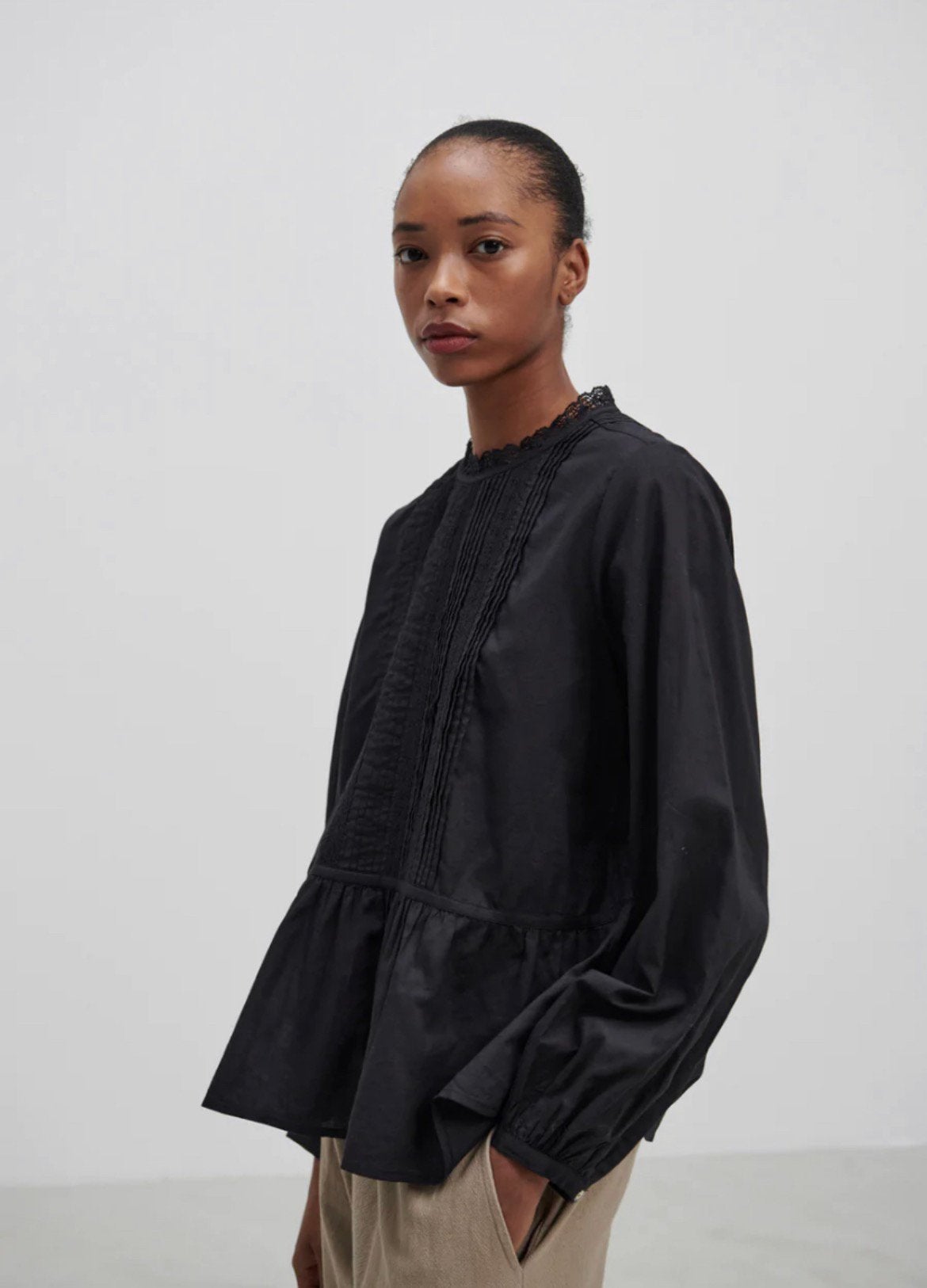 Skall Studio gave blouse katoen 38 NIEUW NP 205,00, Kleding | Dames, Ophalen of Verzenden, Nieuw, Maat 38/40 (M), Zwart