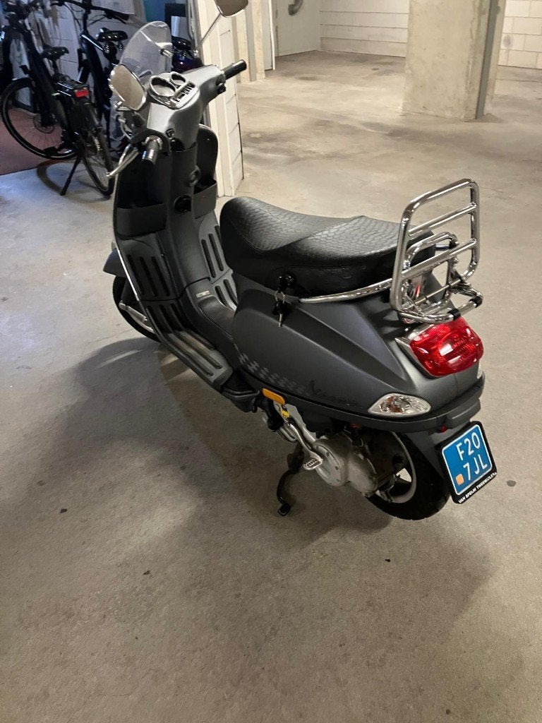 Vespa, Ophalen, Zo goed als nieuw