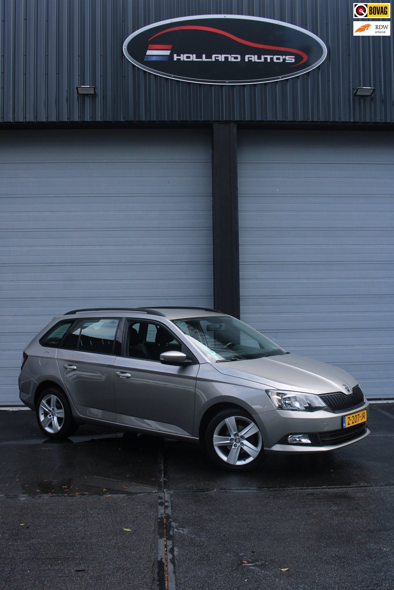 Skoda Fabia Combi 1.2 TSI Style, Stof, 4 cilinders, Traction-control, Geel
