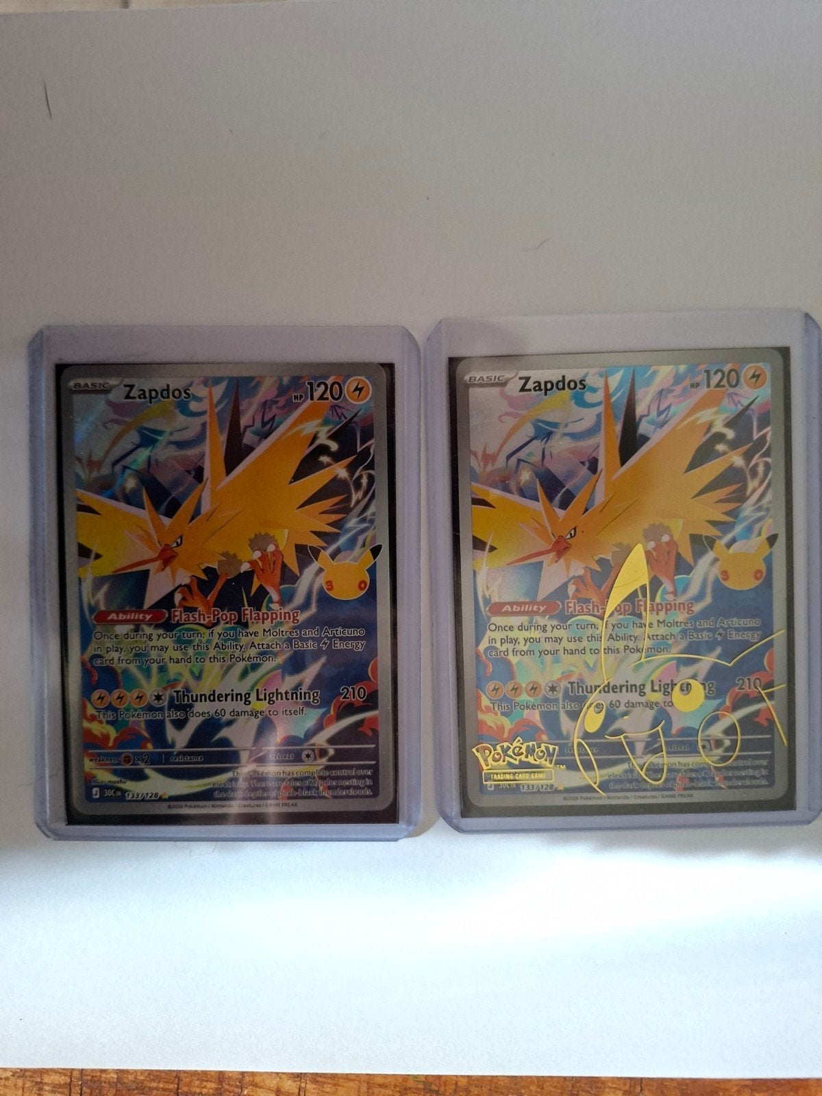Zapdos 30TH Celebration, Ophalen of Verzenden, Nieuw, Losse kaart, Foil