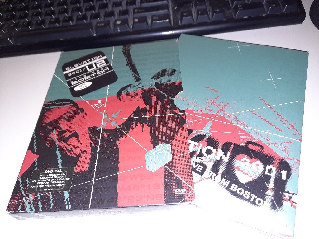 2 DVD U2 – Elevation 2001 Live From Boston, Alle leeftijden, Ophalen, Zo goed als nieuw