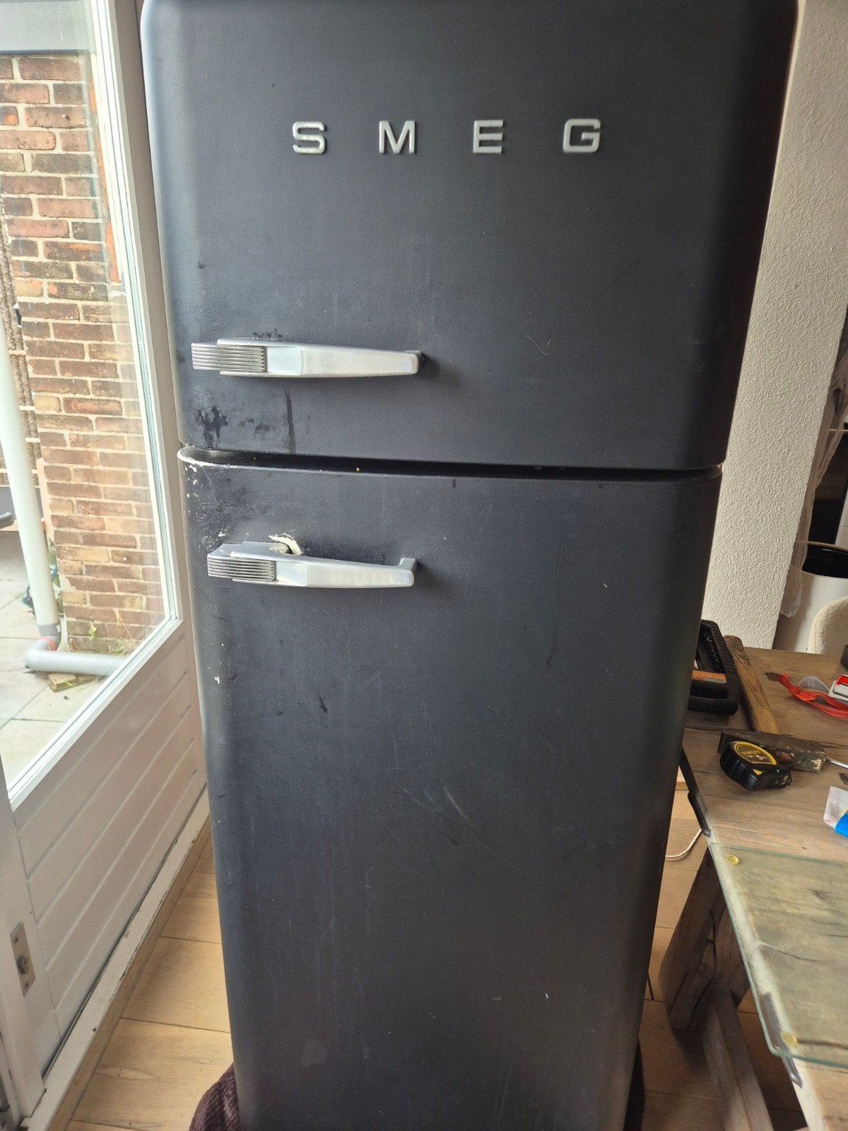 SMEG Koelkast met vriesvak - Zwart, Ophalen, Gebruikt, 200 liter of meer, 60 cm of meer
