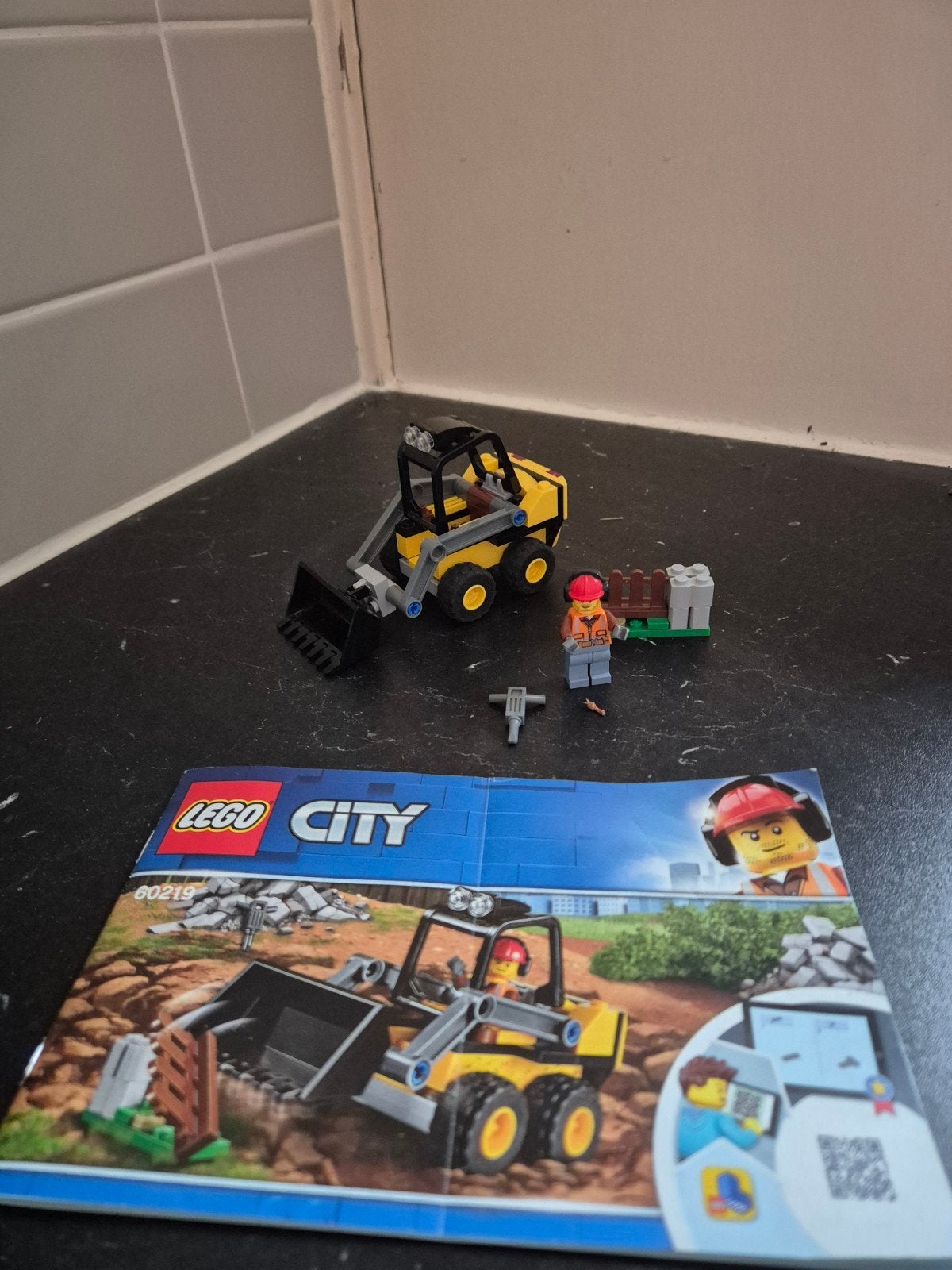 Lego City 60219 Bouwvoertuig met minifiguur en instructies, City, Lego, Ophalen of Verzenden, Zo goed als nieuw