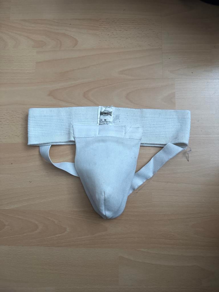 NIEUW Rumble Kruisbeschermer (Tok) Maat M, Sport en Fitness, Overige, Vechtsportbescherming, Nieuw, Maat M
