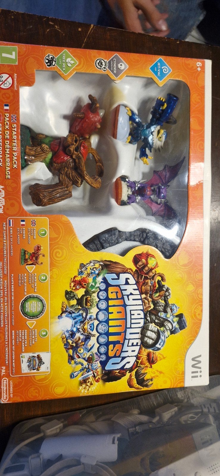 Skylanders Giants Starter Pack Wii - Nieuw in doos, Ophalen of Verzenden, Nieuw, Zonder controller, Met games