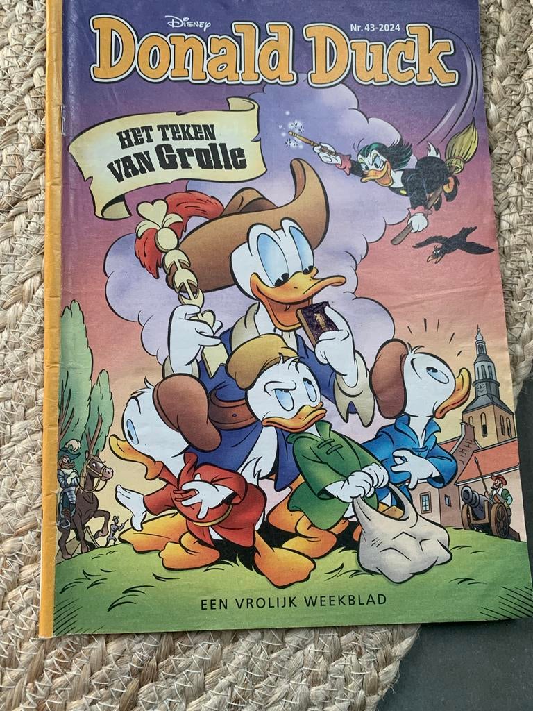 Veel weekbladen van Donald Duck, Eén stripboek, Ophalen of Verzenden, Gelezen