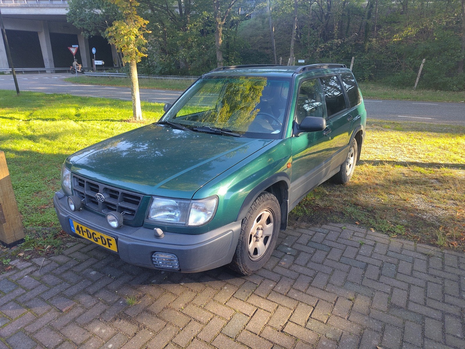 Subaru Forester 2.0 92KW 1999 Groen, 125 pk, 4 cilinders, Bedrijf, Vierwielaandrijving