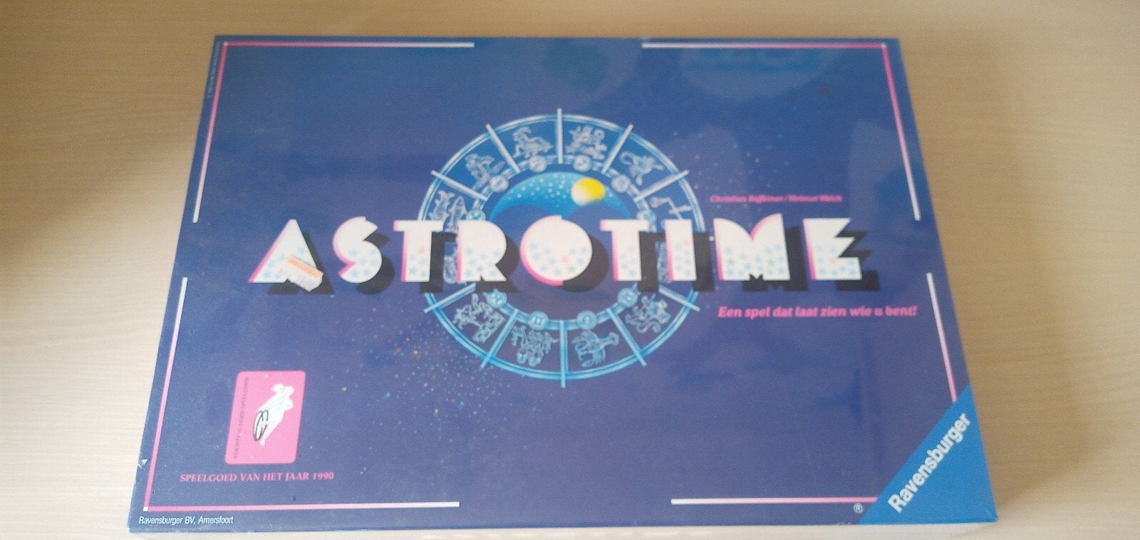 Astrotime spel - Nog nieuw in verpakking!, Hobby en Vrije tijd, Gezelschapsspellen | Bordspellen, Nieuw, Een of twee spelers, Drie of vier spelers