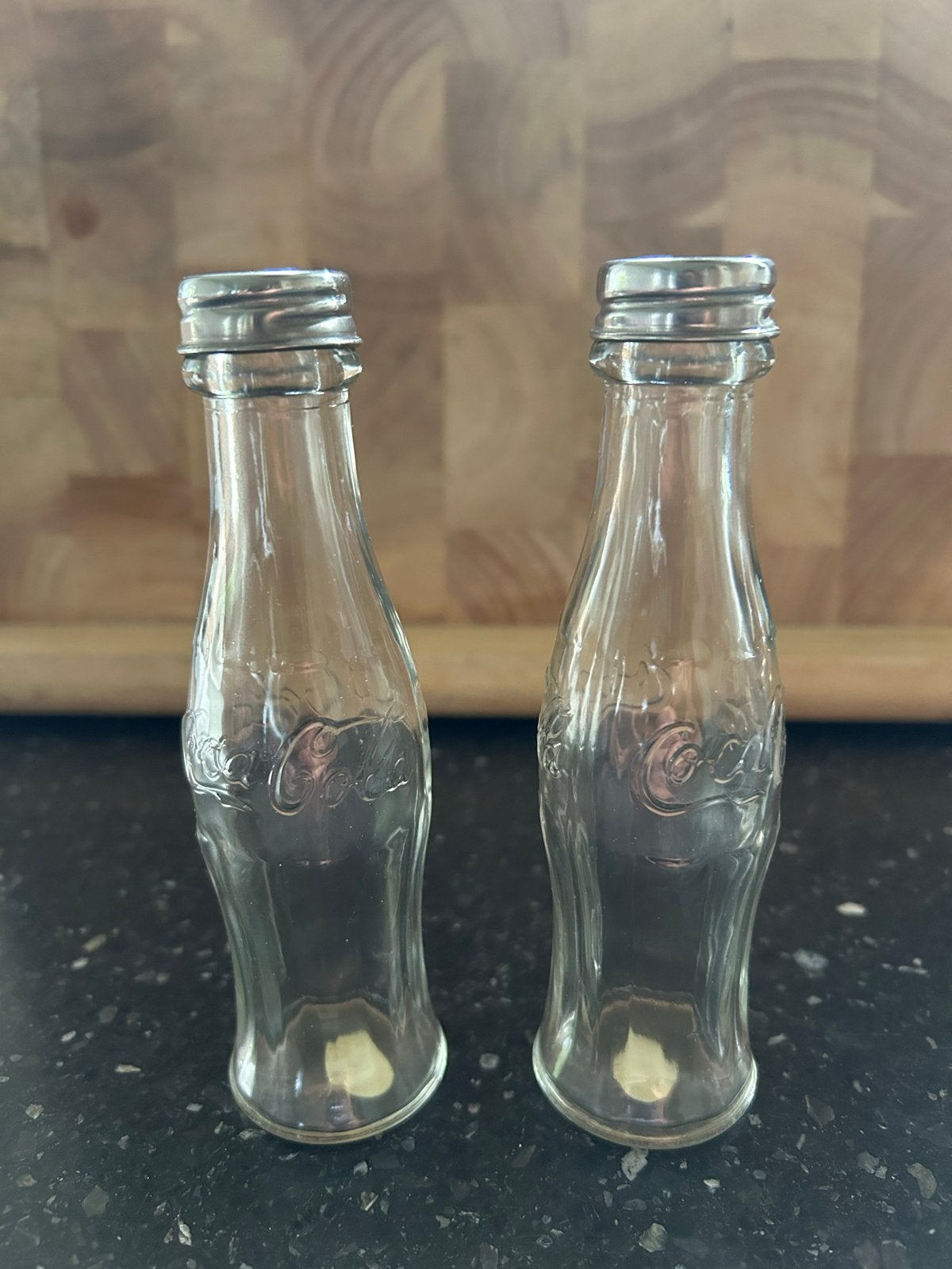 Coca-Cola Peper- en Zoutstel - Nieuw in doos, Ophalen, Nieuw, Overige merken, Glas