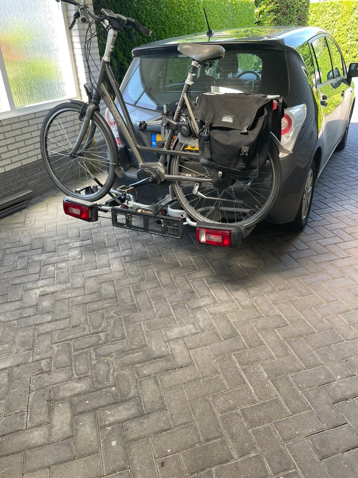 Fiets drager, Ophalen, Gebruikt, Trekhaakdrager